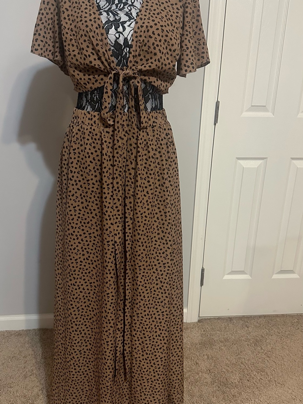 SHEIN Brown Leopard-Print Maxi Dress with Black Lace Accent